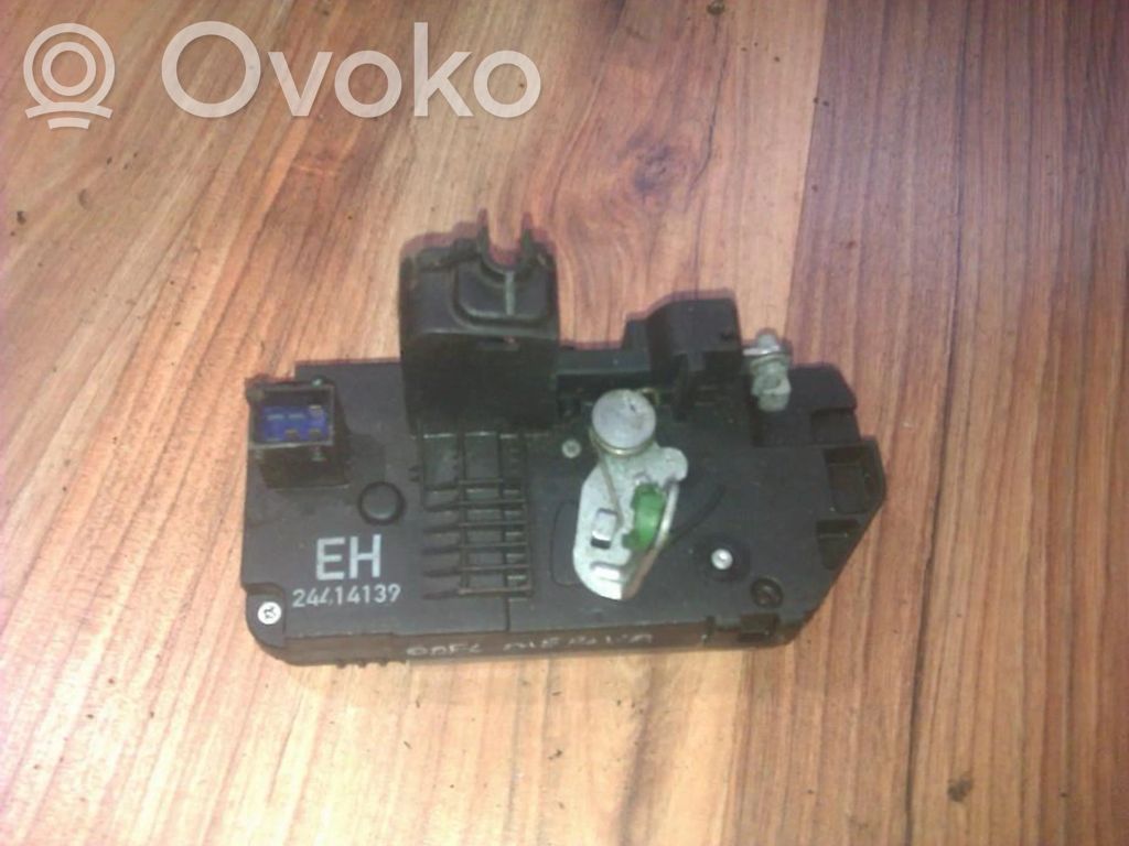 Opel Meriva A Etuoven lukko 