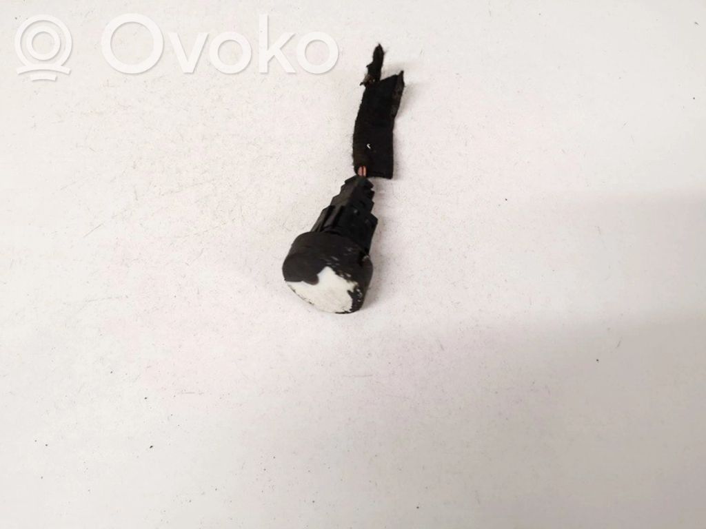Botón interruptor de bloqueo de puertas   96405778XT,96405778XT