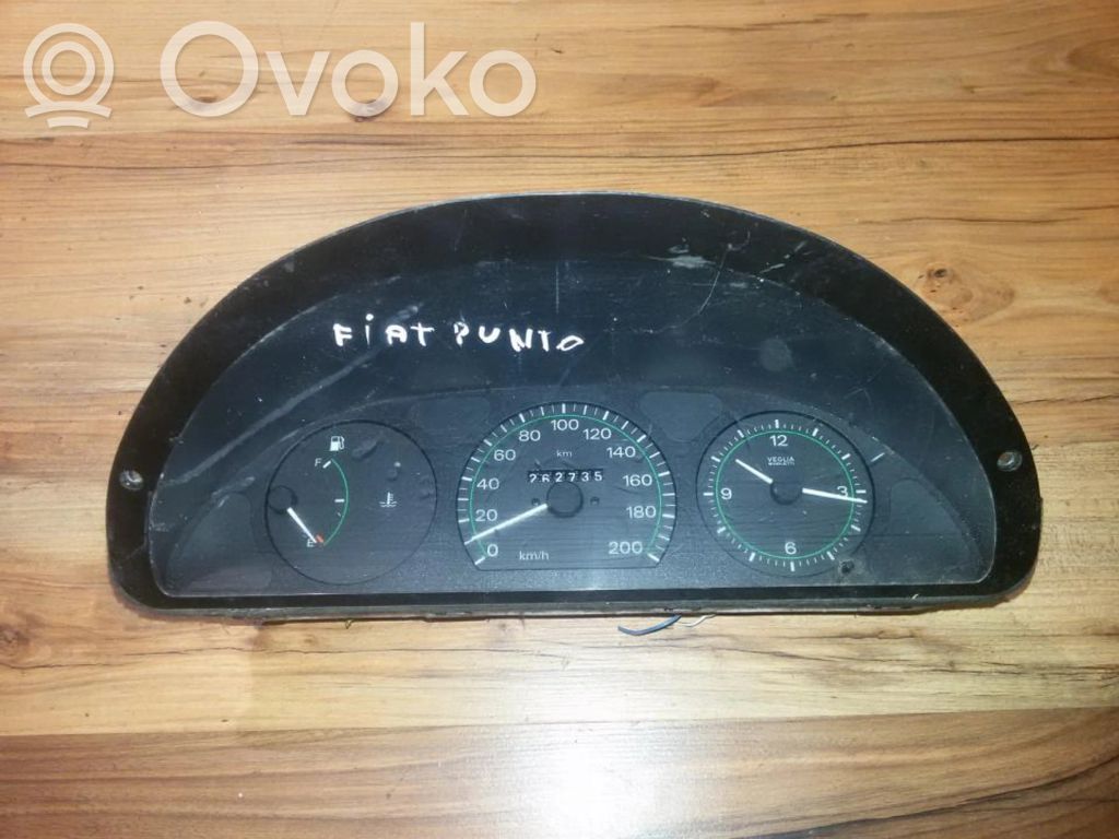 Fiat Punto (176) Nopeusmittari (mittaristo) 