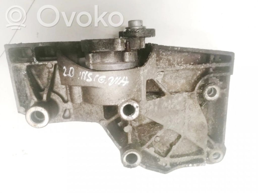 Opel Insignia A Engine mounting bracket 