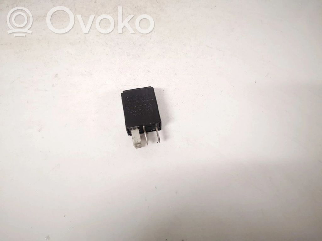 Skoda Fabia Mk2 (5J) Alte relee
