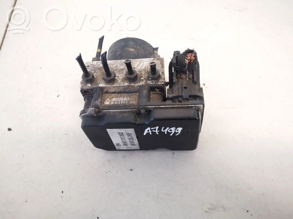 Skoda Fabia Mk2 (5J) Bomba de ABS 