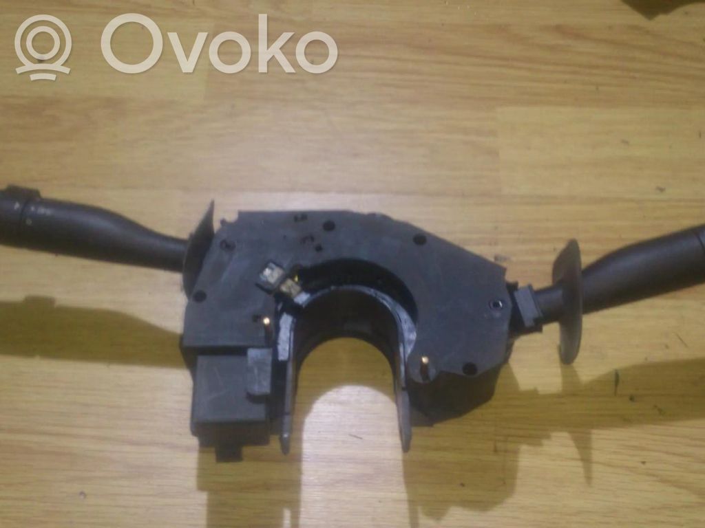 Ford Fiesta Bloc semnalizator și ștergător parbriz