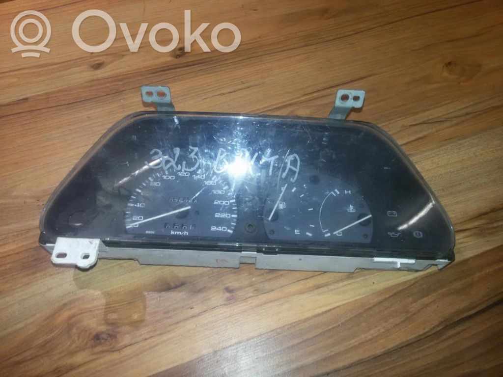 Mazda 323 Speedometer (instrument cluster) 