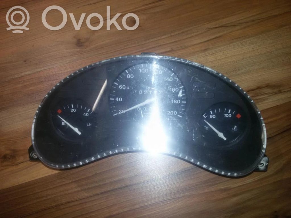 Opel Corsa B Speedometer (instrument cluster) 