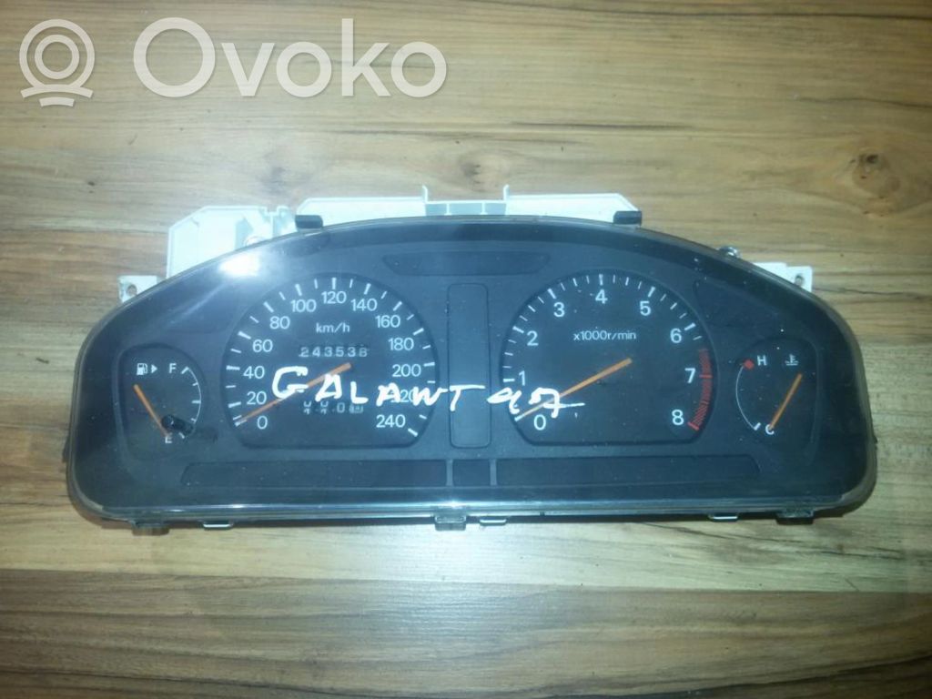 Mitsubishi Galant Speedometer (instrument cluster) 
