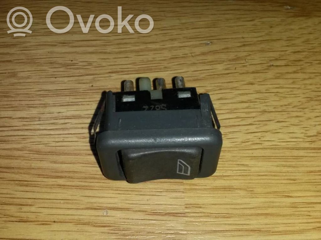 Przyciski szyb   812660,812660