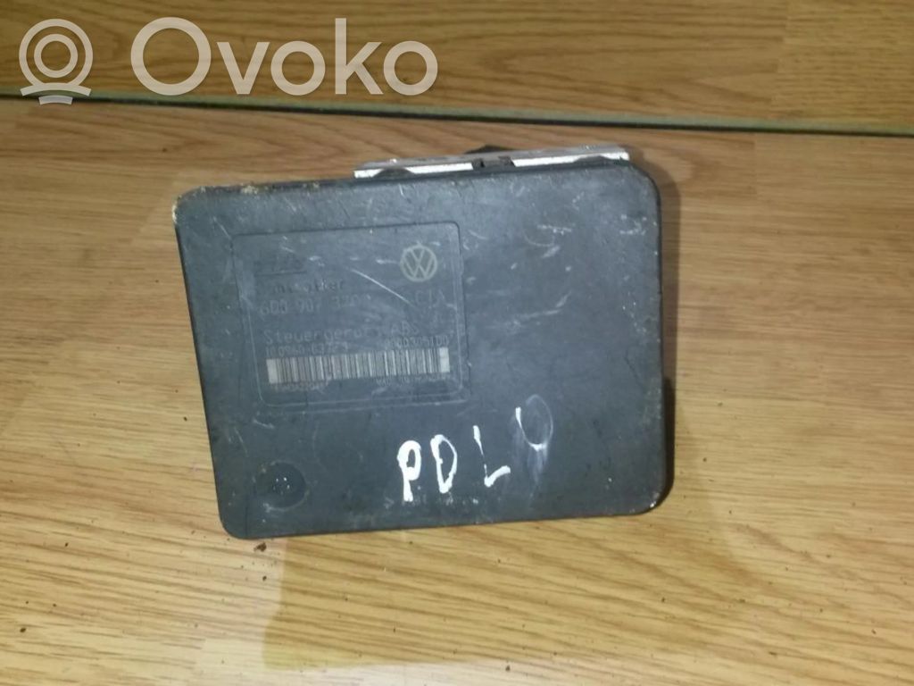 Volkswagen Polo ABS-pumppu 
