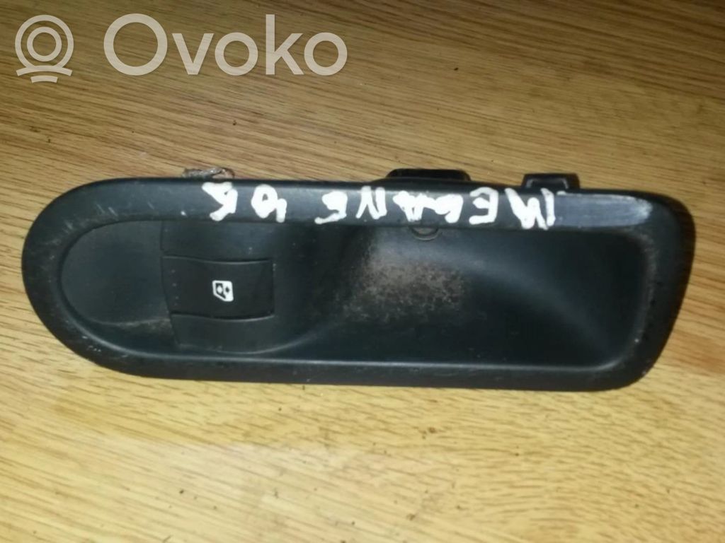 Renault Megane II Przyciski szyb 