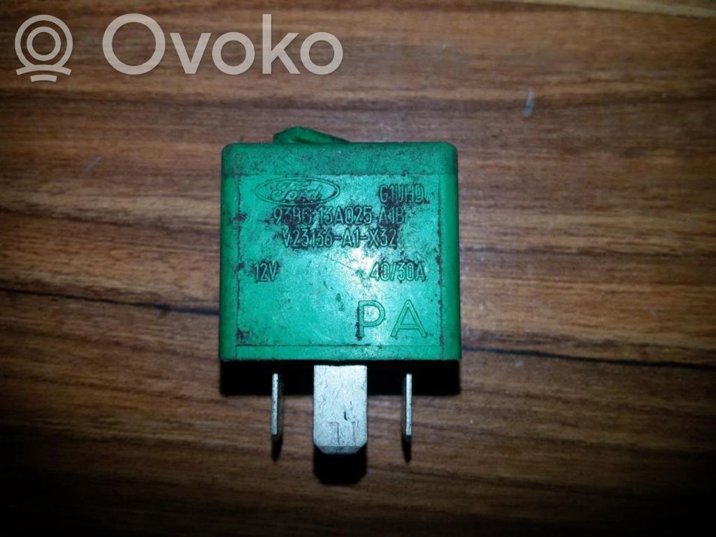 Other relay   93BG13A025AA,V23136A1X2,93BG13A025AA,V23136