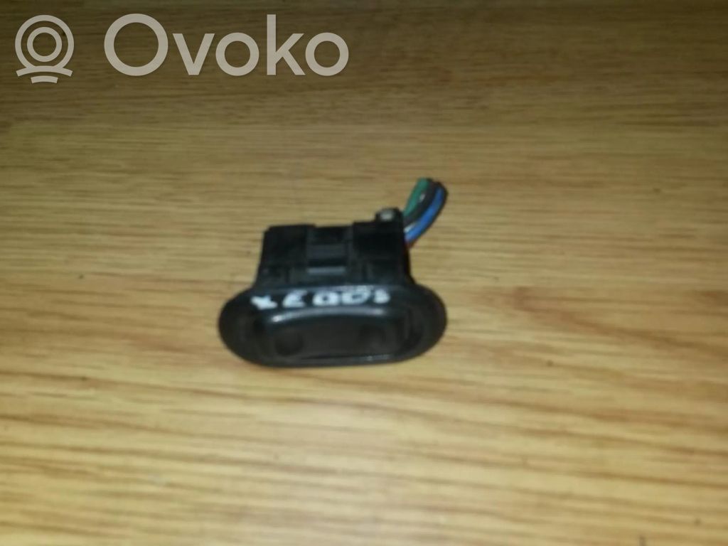 Interruptor del elevalunas eléctrico