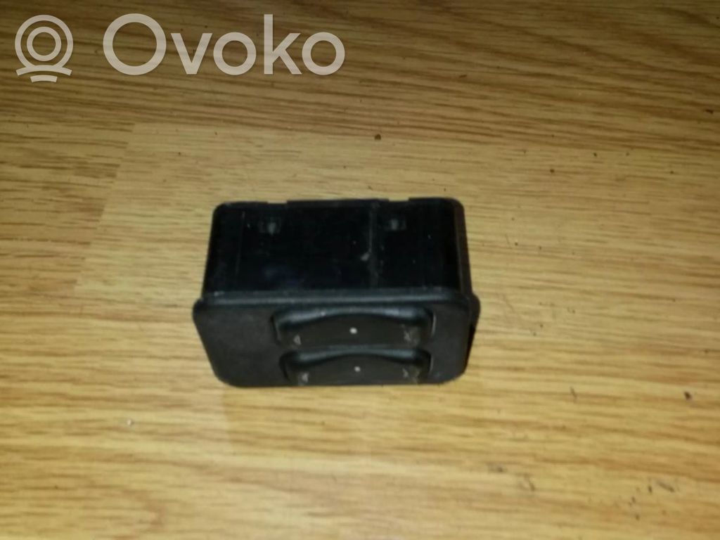 Interruptor del elevalunas eléctrico   90561088,90561088