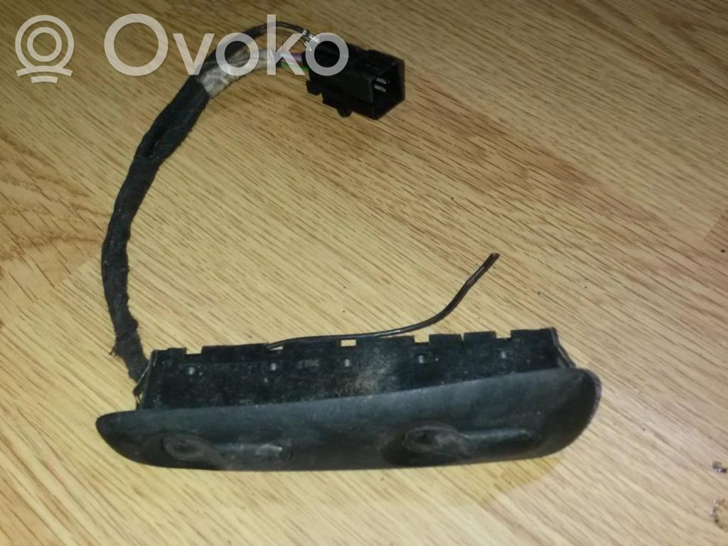 Opel Omega B1 Interruptor del elevalunas eléctrico 