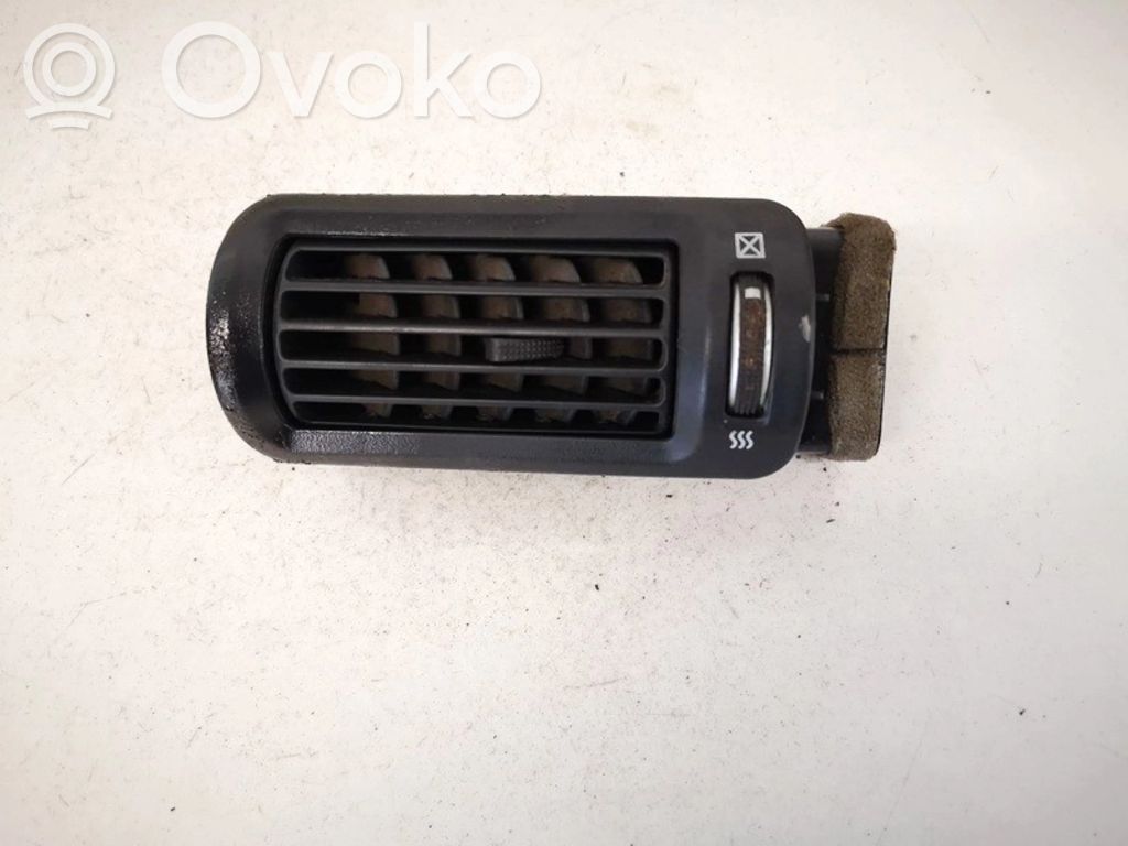 Hyundai Santa Fe Garniture, panneau de grille d'aération latérale