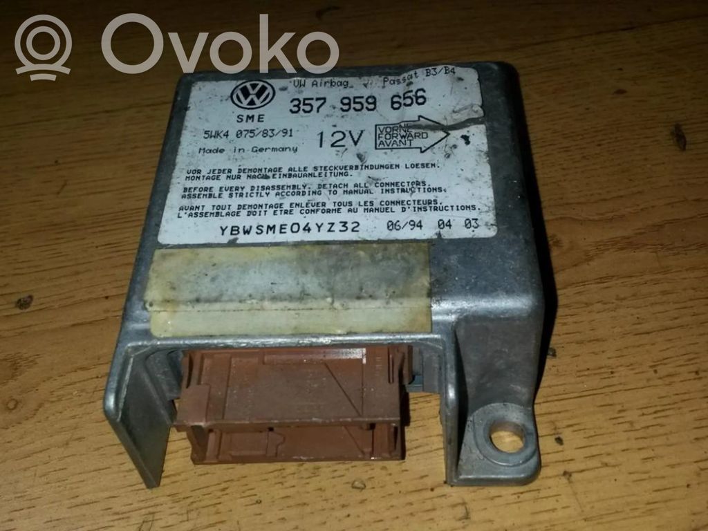 Volkswagen PASSAT B3 Centralina/modulo airbag 