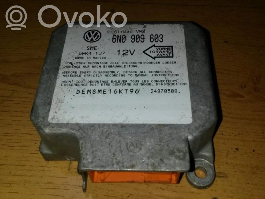 Volkswagen Golf III Centralina/modulo airbag