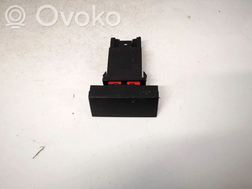 Botón interruptor de luz de peligro   937902C002,937902C002