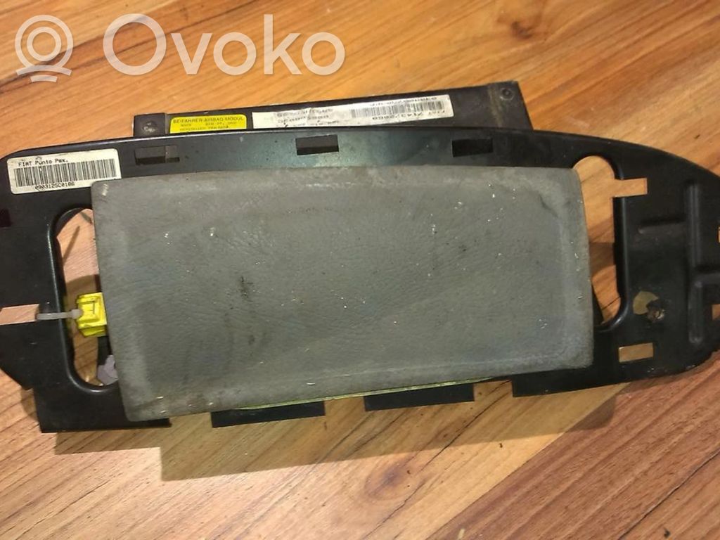 Fiat Punto (176) Poduszka powietrzna Airbag pasażera 