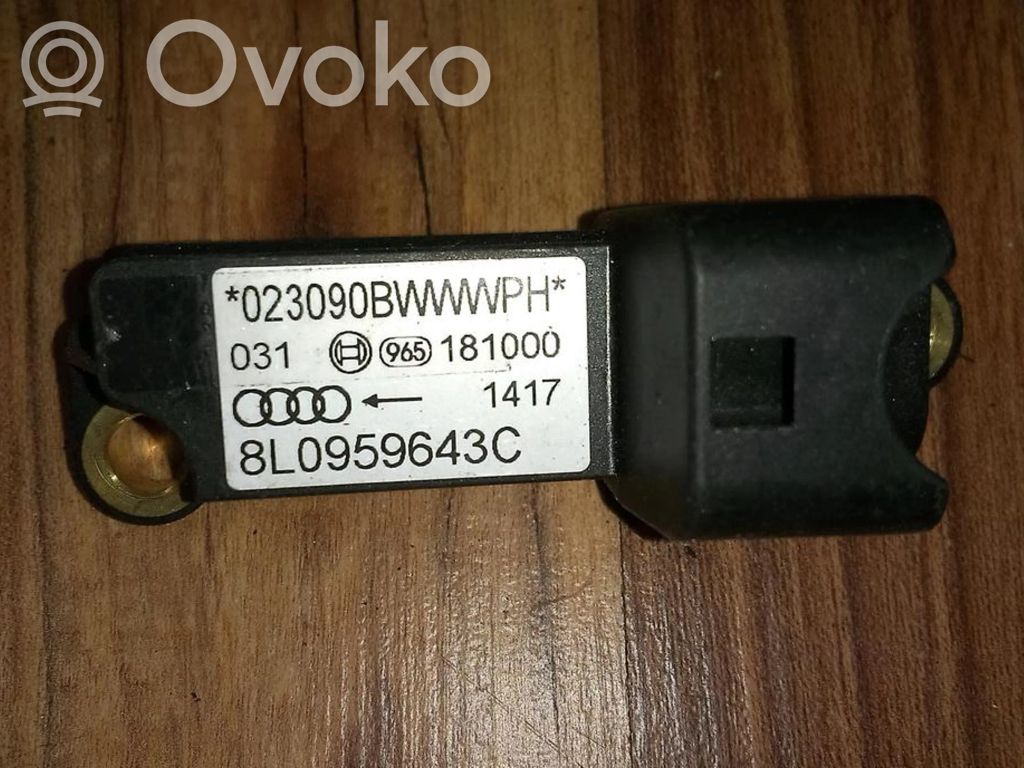 Airbagsensor Crashsensor Drucksensor   8L0959643C,8L0959643C