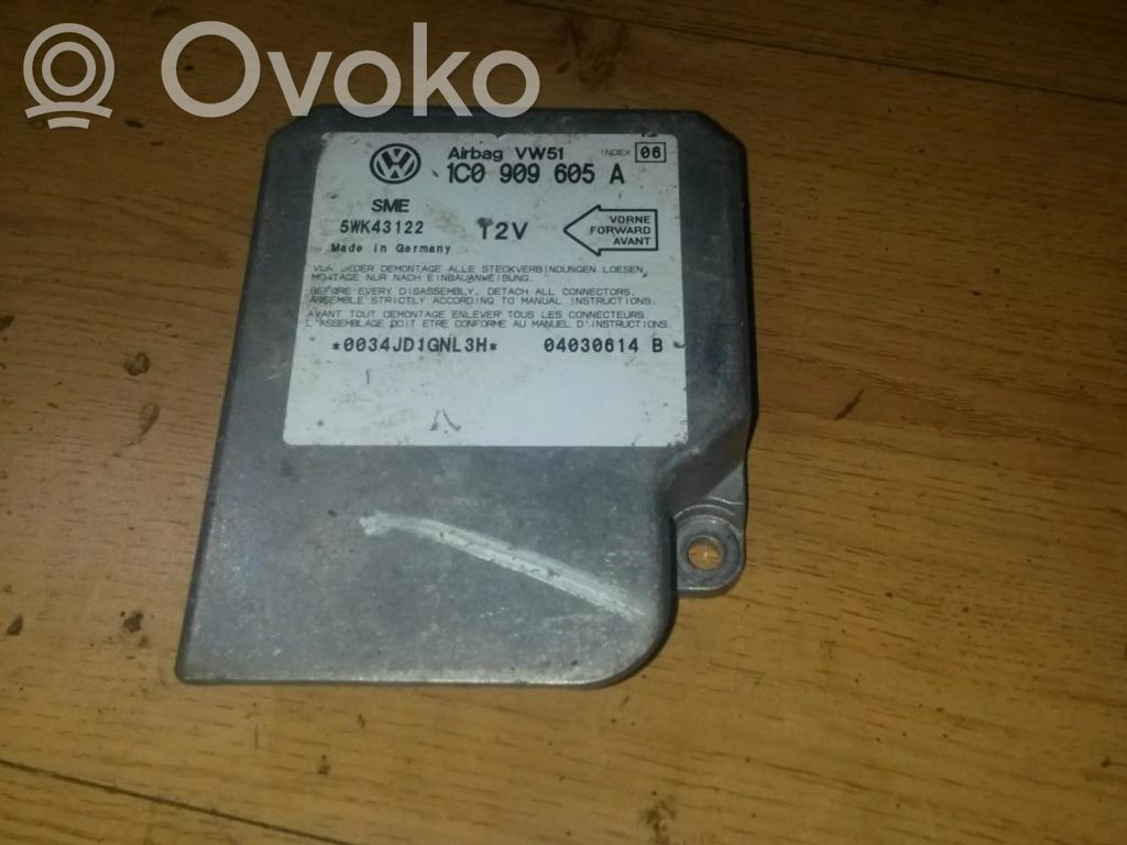 Volkswagen Golf IV Centralina/modulo airbag