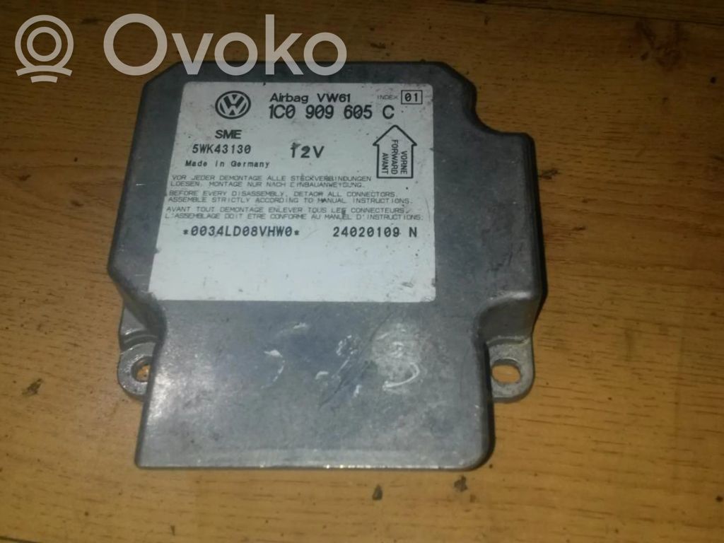 Volkswagen PASSAT B5.5 Unitate/modul de comandă airbaguri 