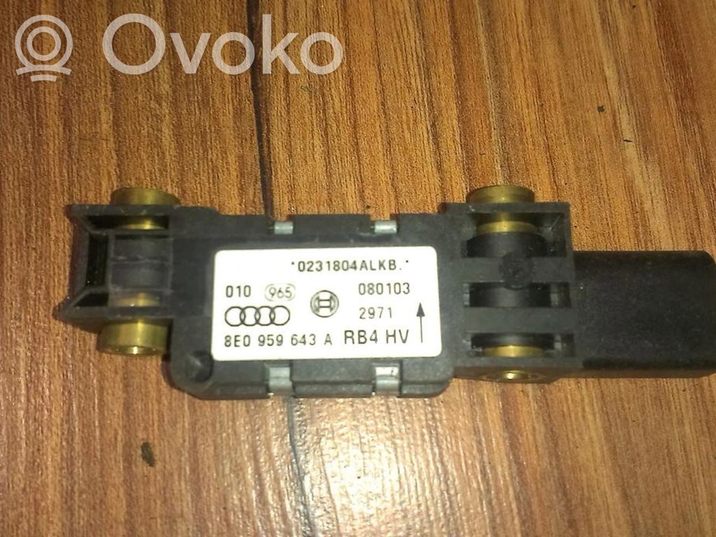 Audi A4 S4 B6 8E 8H Senzor impact/declanșare airbag