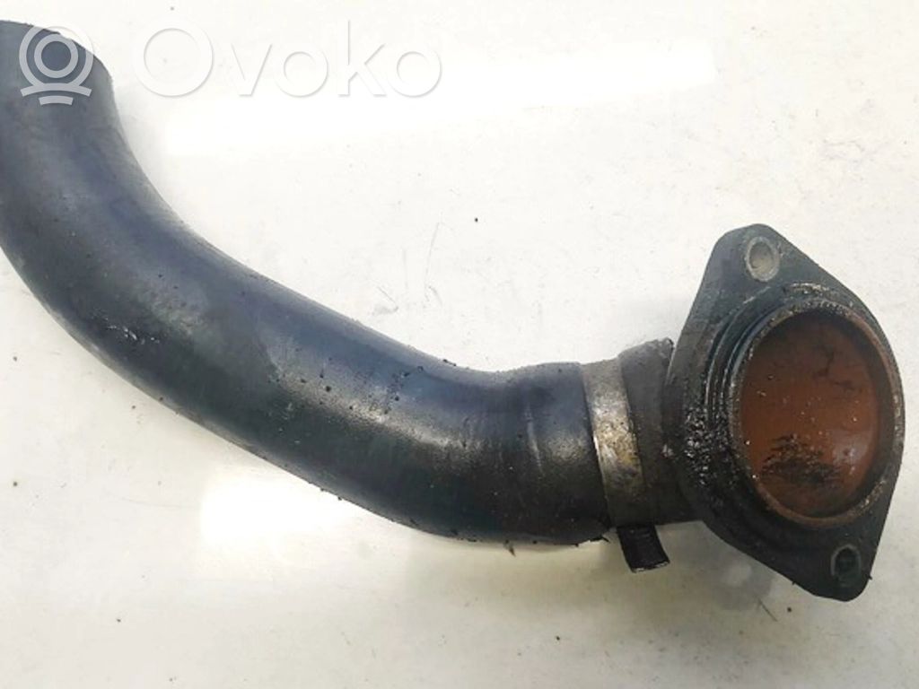 Audi A4 S4 B5 8D Conductă/furtun lichid de răcire motor 