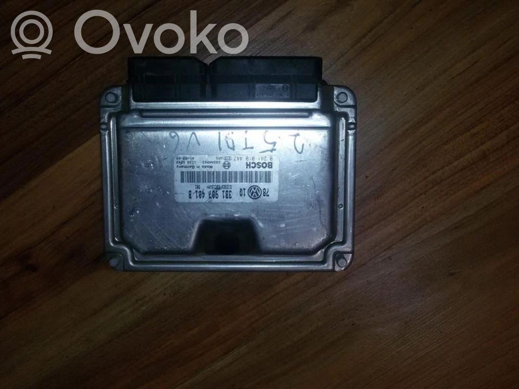 Volkswagen PASSAT B5.5 Unitate/modul de control motor