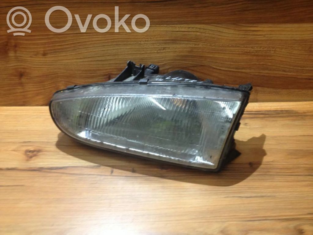 Hyundai Lantra I Headlight/headlamp 