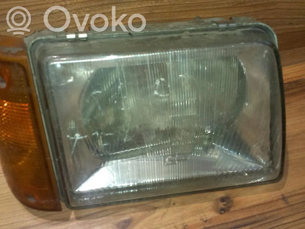 Seat Terra Phare frontale 