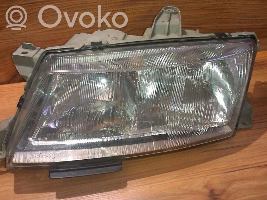 Saab 9-5 Faro/fanale 