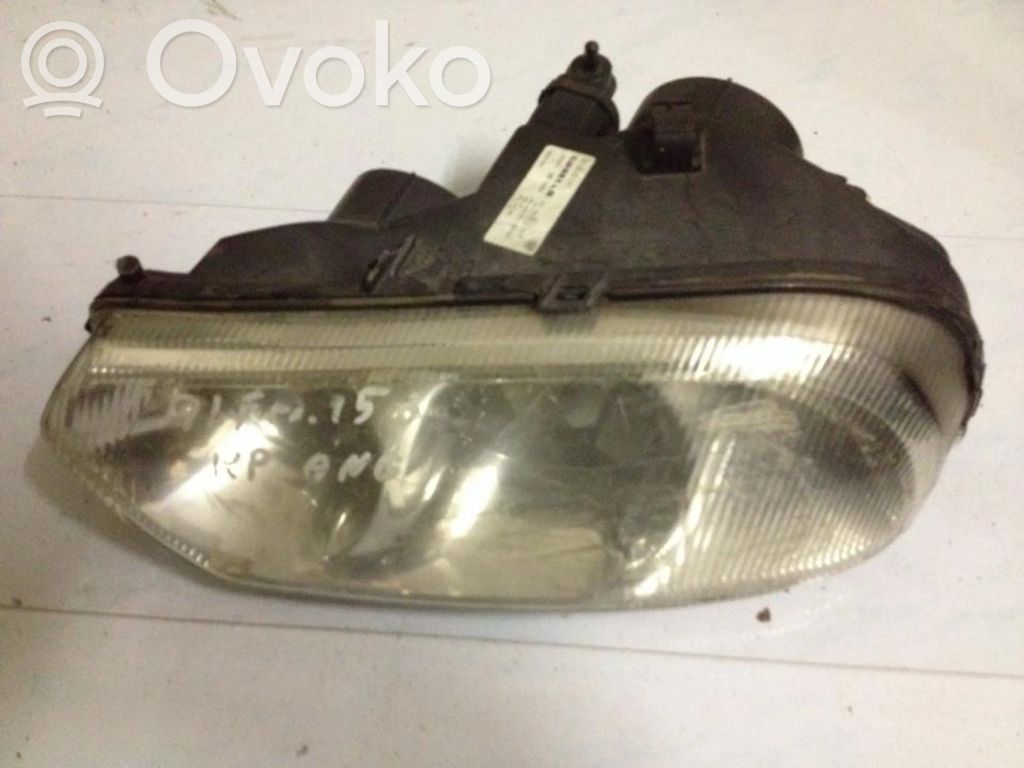 Alfa Romeo 156 Lampa przednia 