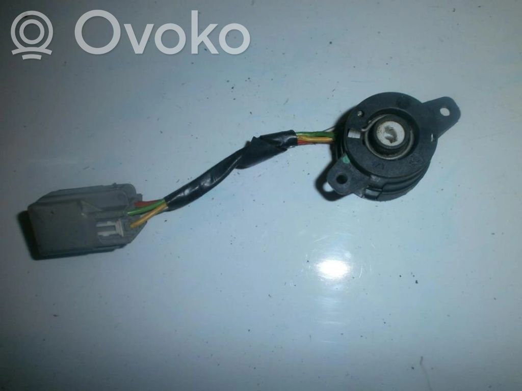 Ford Mondeo MK II Contatto blocchetto accensione