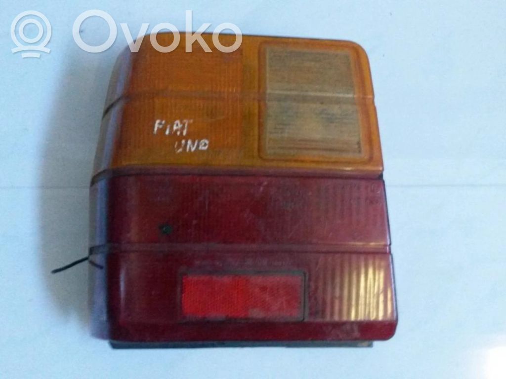 Fiat Uno Lampa tylna 