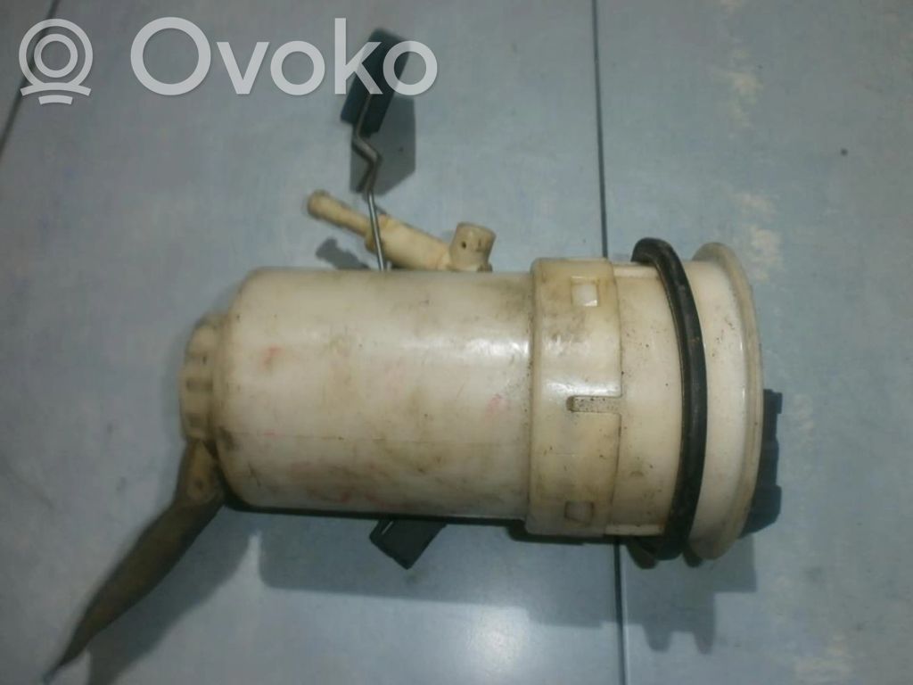 Pompe à carburant   8946135010,8946135010