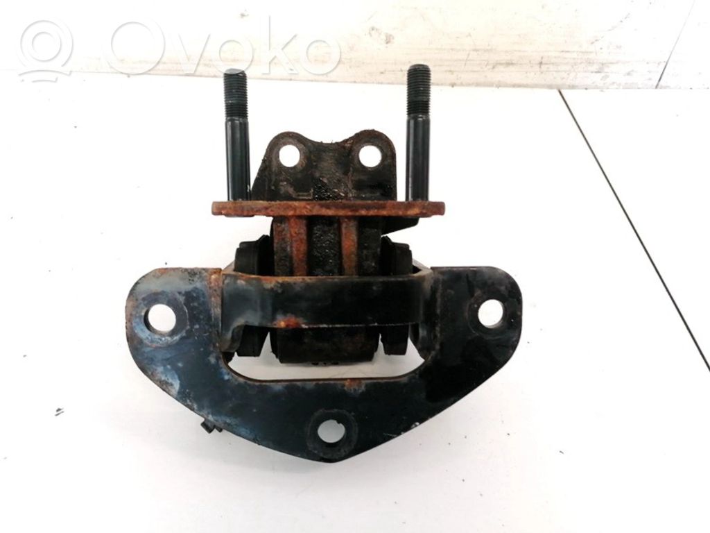 Soporte de montaje del motor