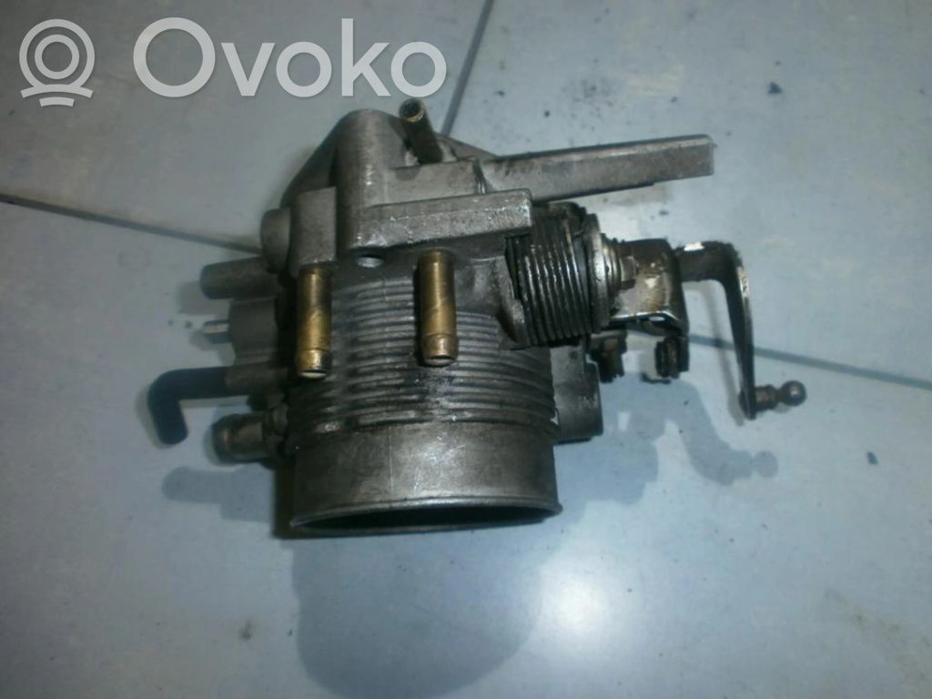 Opel Vectra B Droseļvārsts 