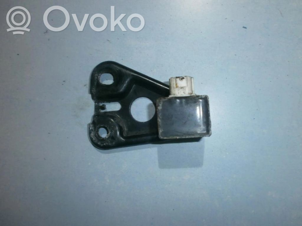 Toyota Yaris Sensore d’urto/d'impatto apertura airbag 