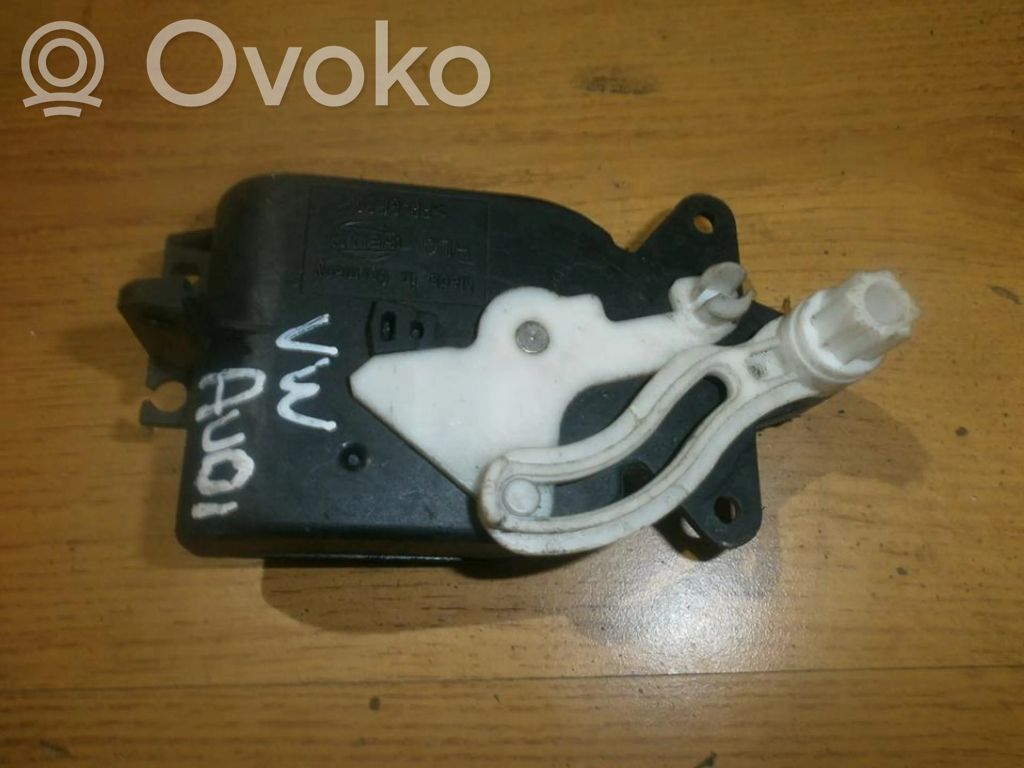 Audi A4 S4 B5 8D Motor/actuator clapetă aer 