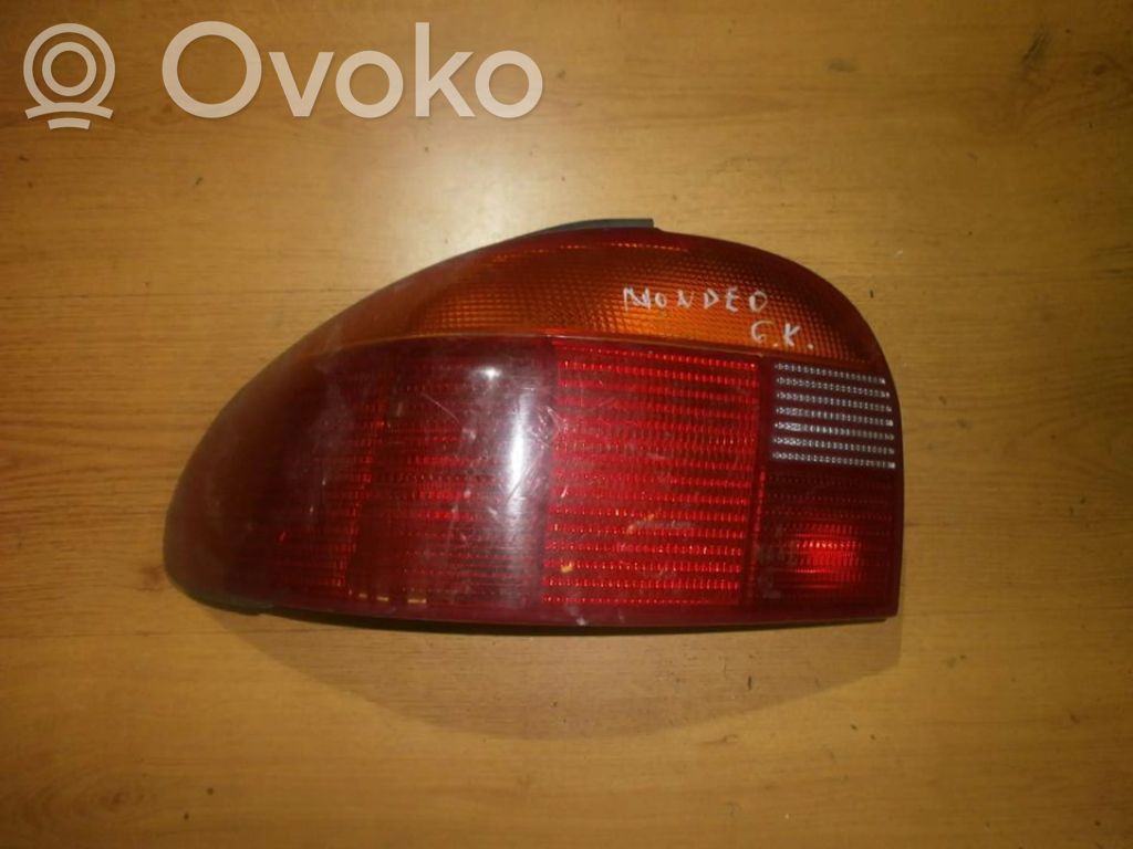 Ford Mondeo MK I Luci posteriori