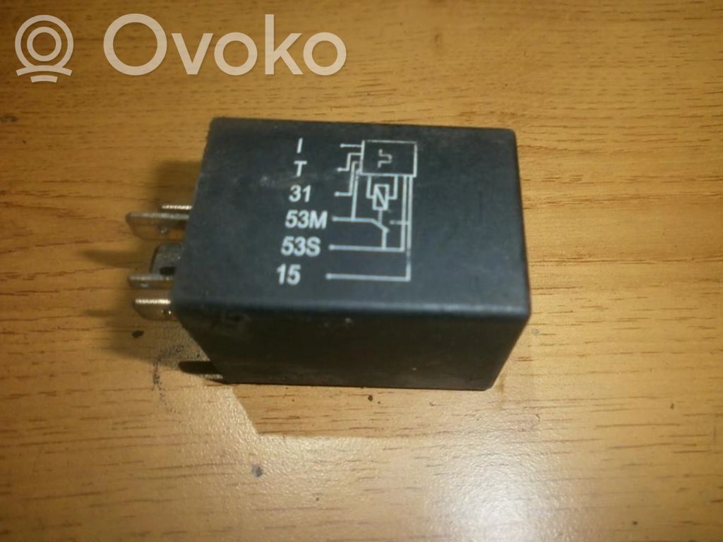 Audi A4 S4 B6 8E 8H Muu rele 
