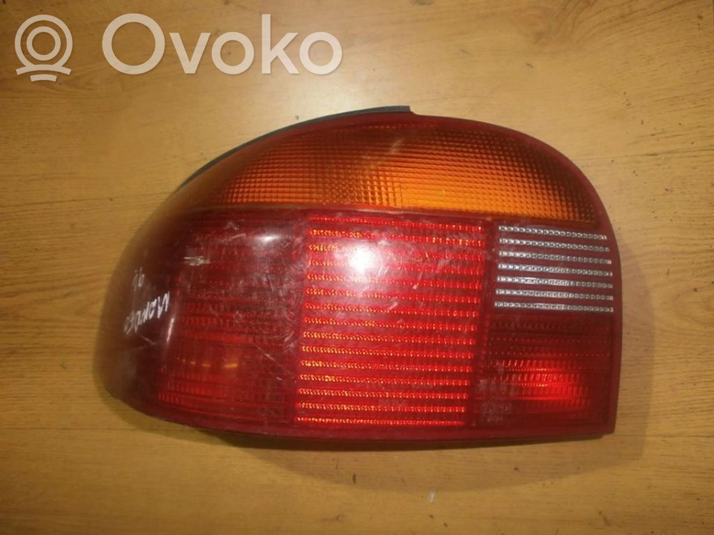 Ford Mondeo MK I Lampa tylna 