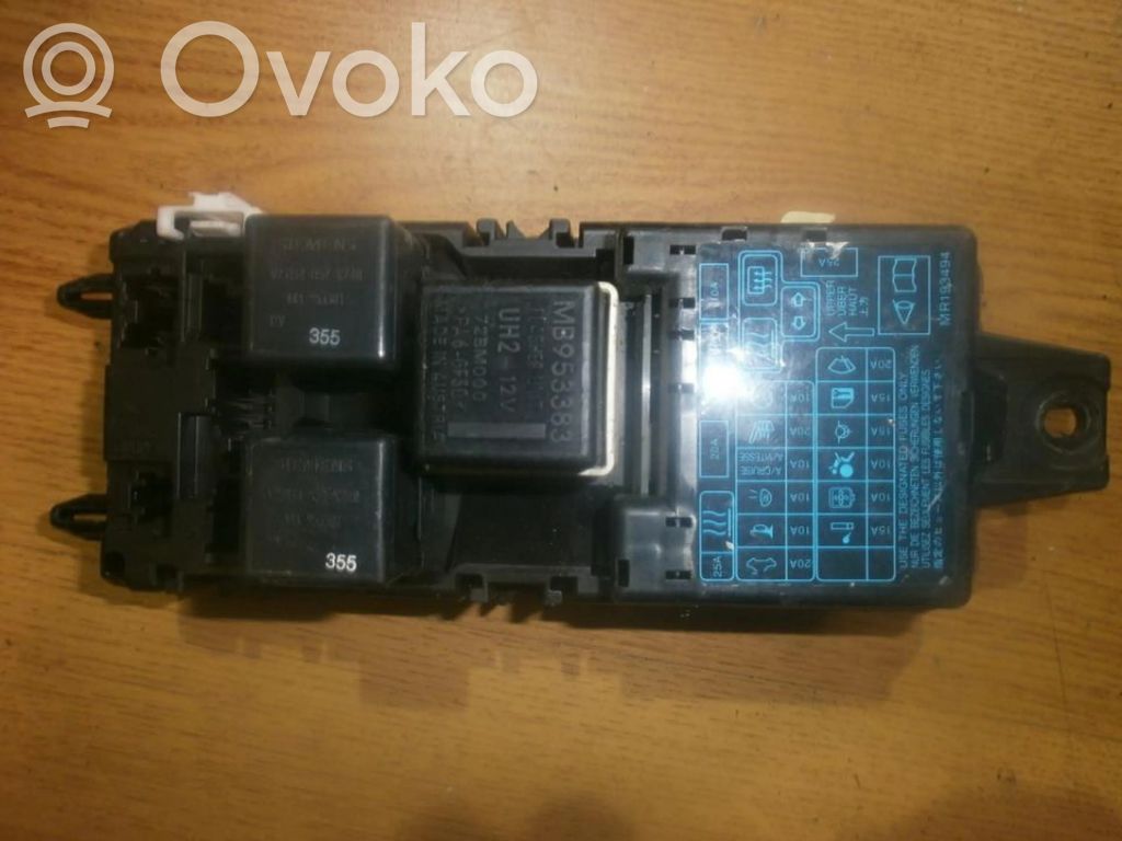 Mitsubishi Carisma Set cutie siguranțe 