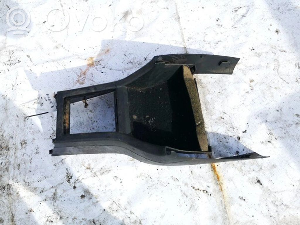 Audi 80 90 S2 B4 Kita salono detalė 