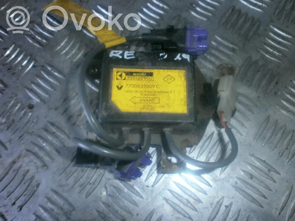 Renault 19 Airbag control unit/module 