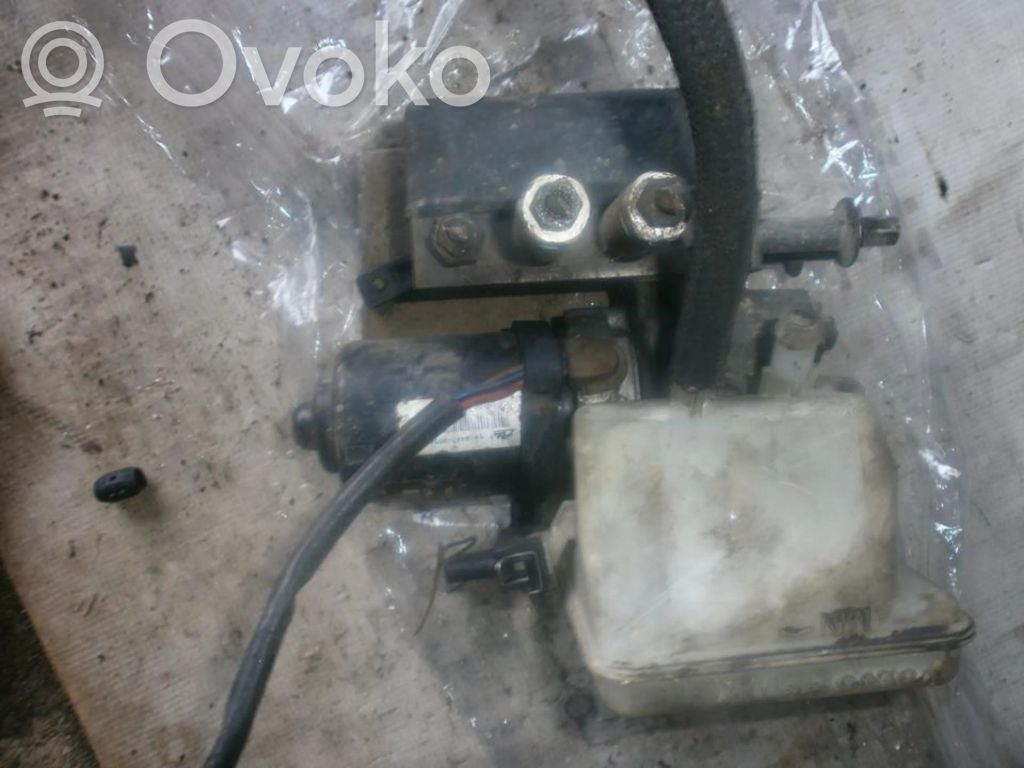 Volvo 440 Блок ABS 