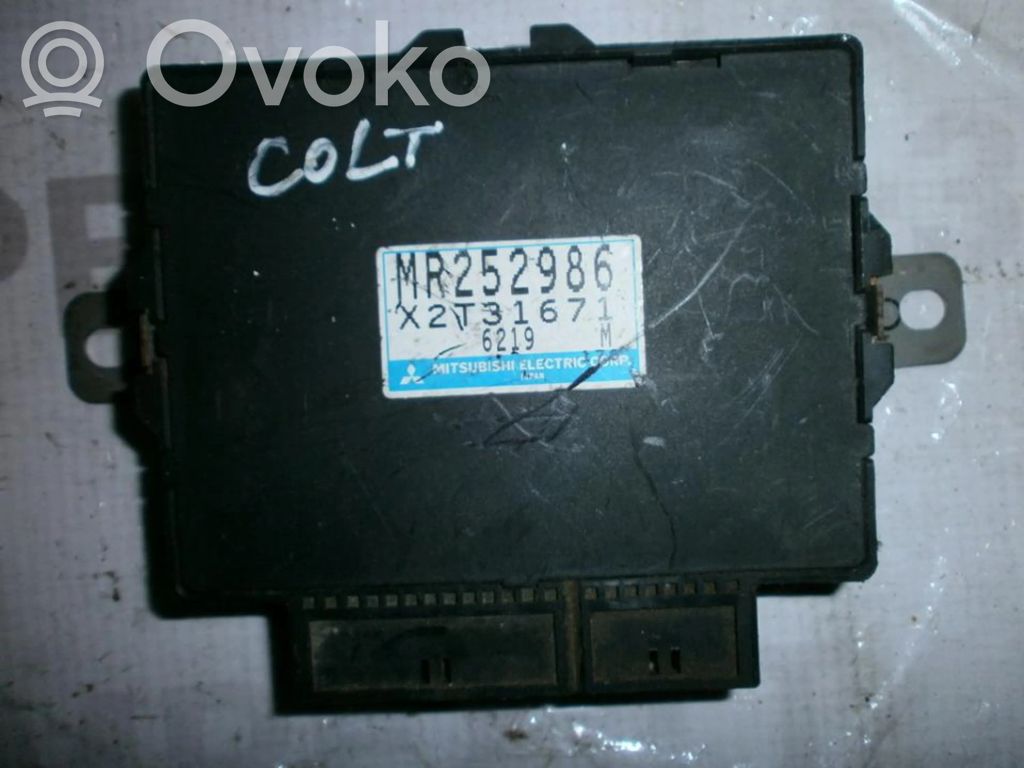 ABS control unit/module   MR252986,X2T31671,MR252986,X2T31671