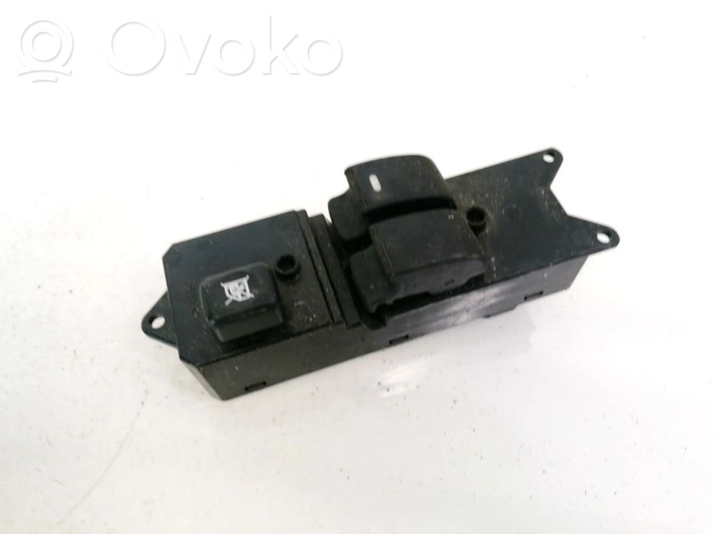Mitsubishi Colt Electric window control switch 