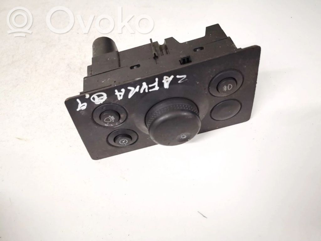Opel Zafira B Interruptor de luz 