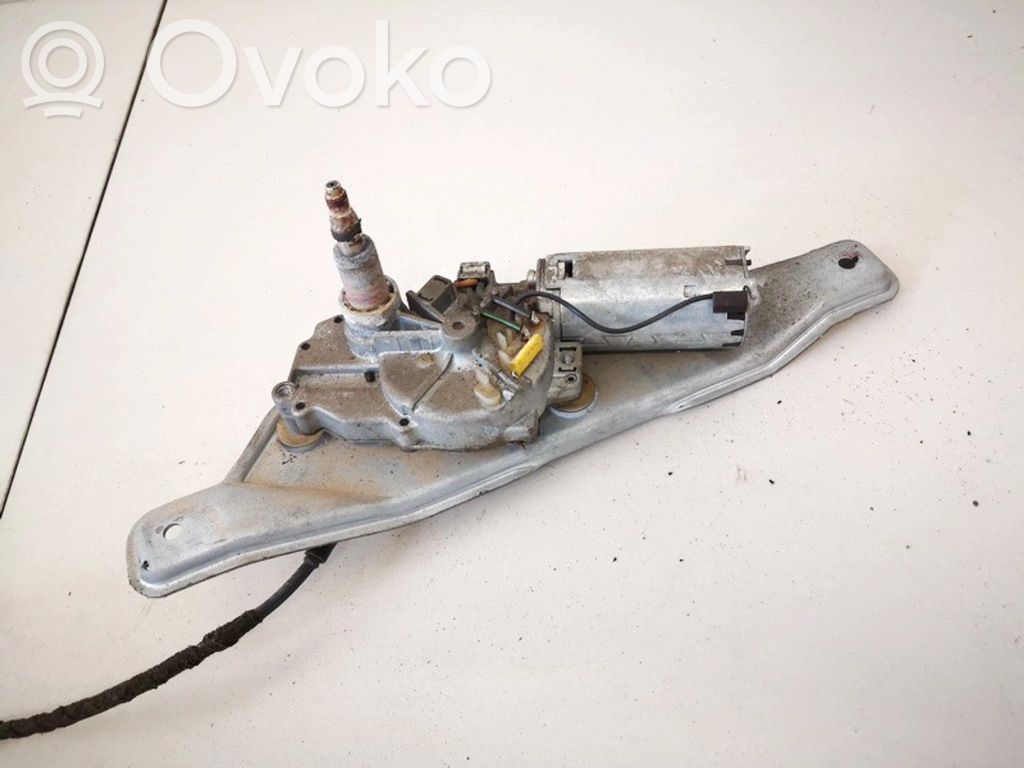 Volkswagen Polo III 6N 6N2 6NF Silniczek wycieraczki szyby tylnej 